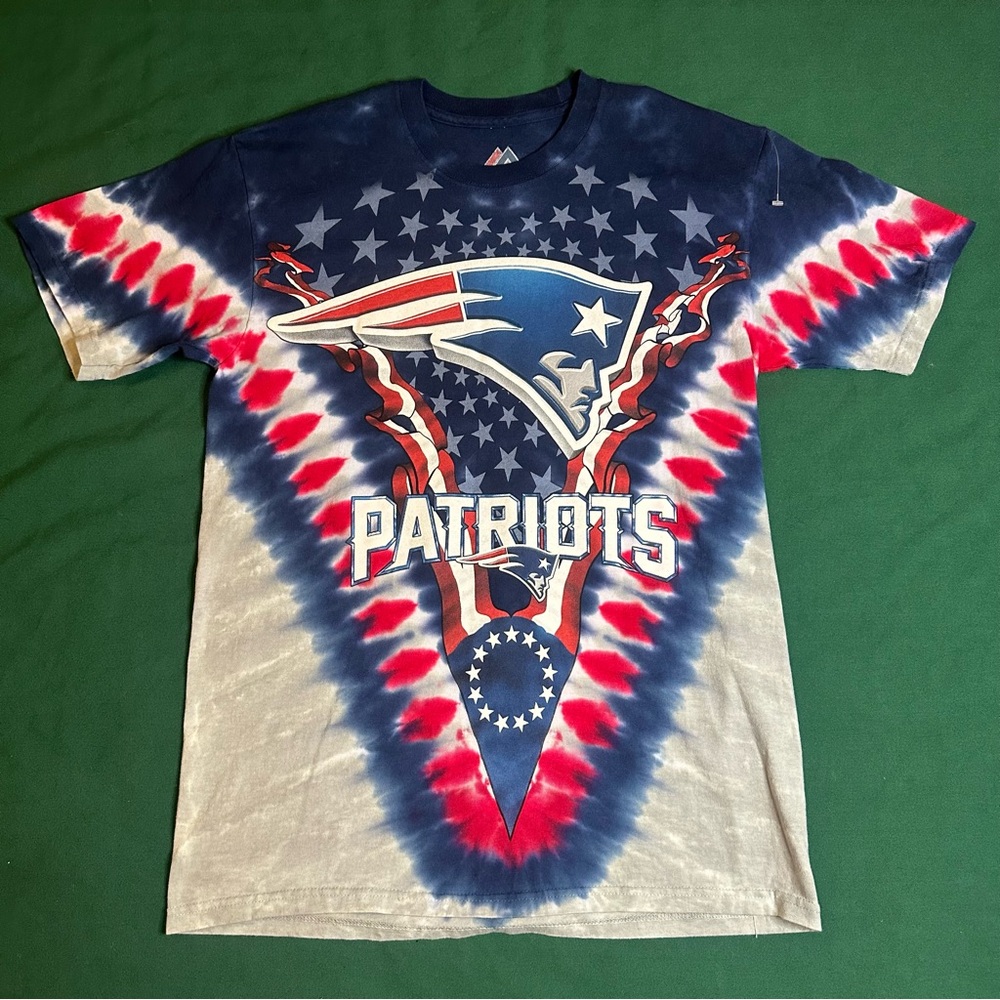 New England Patriots Mens Tie Dye Tees Sports Football NFL Retro Majestic Medium